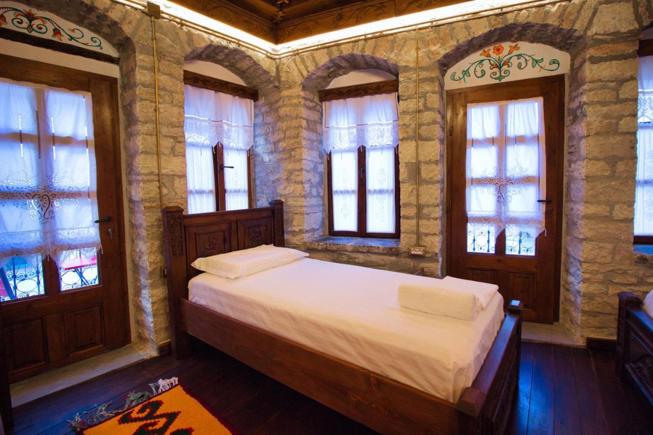 Duplex Apartment Kandile Gjirokastër Buitenkant foto