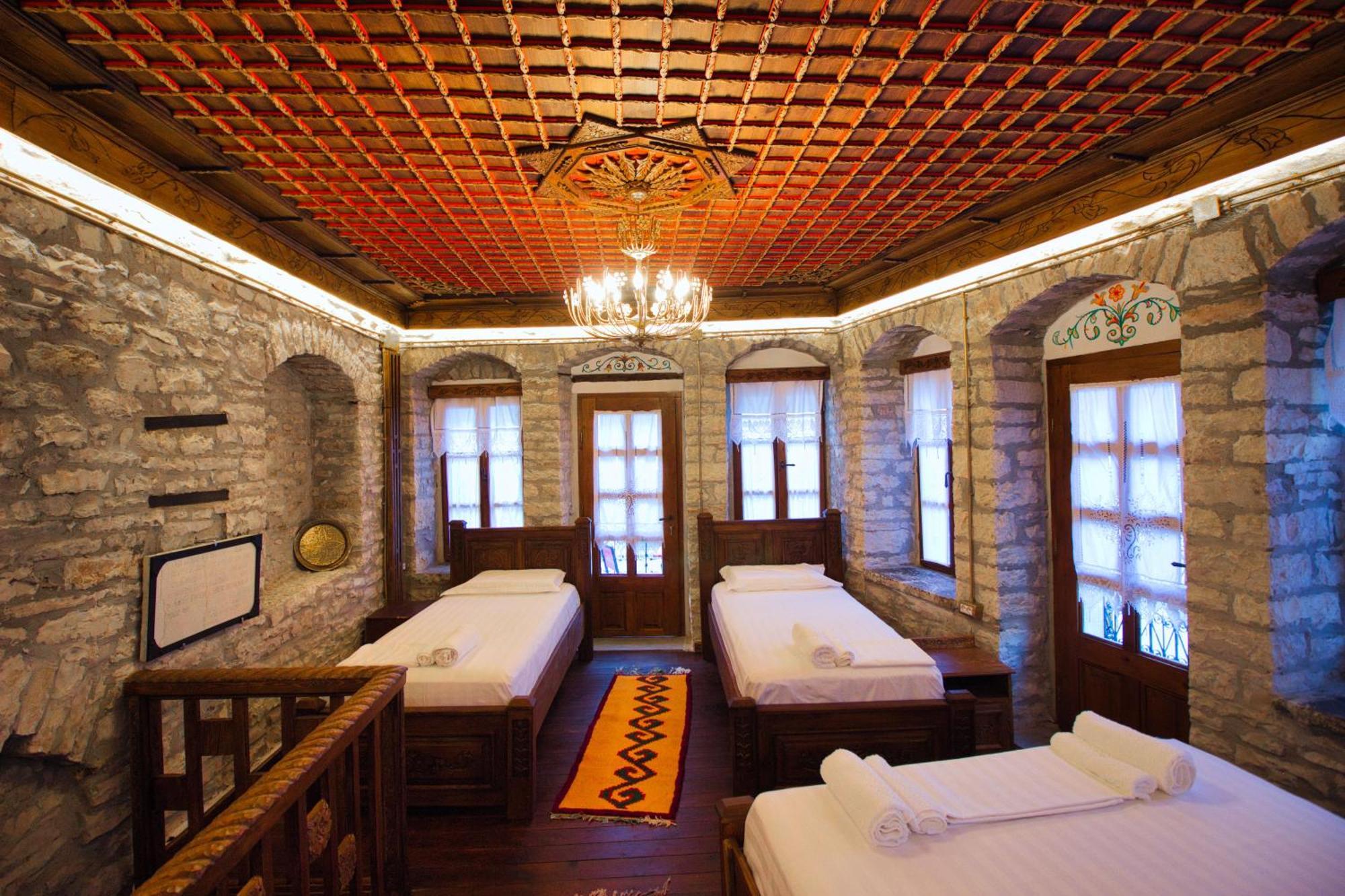Duplex Apartment Kandile Gjirokastër Buitenkant foto
